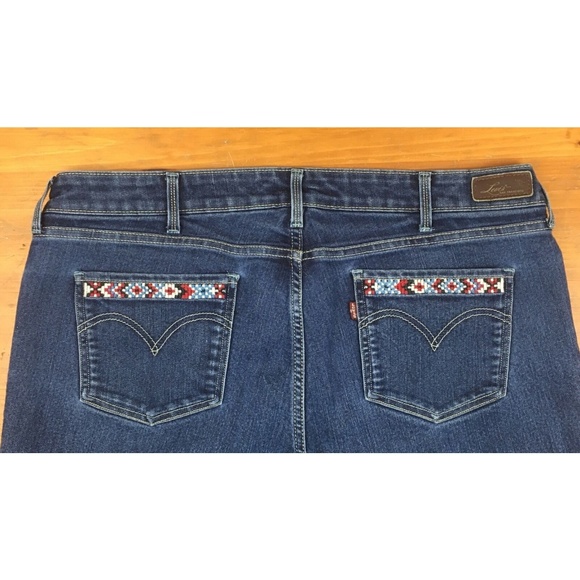 Levi's Customized Cropped 34 Women's Jeans C233P - Picture 8 of 8